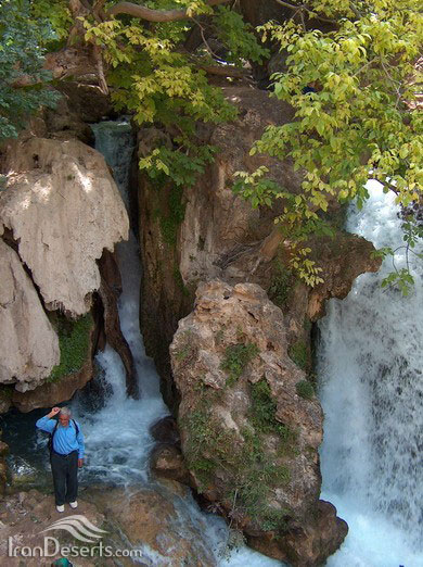 آبشار آتشگاه، لردگان 