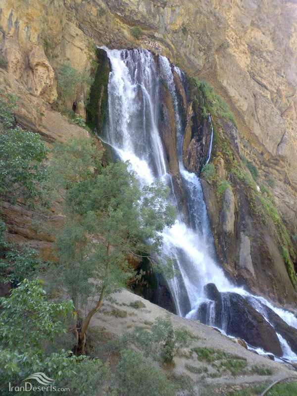 آبشار آب سفید، الیگودرز 1