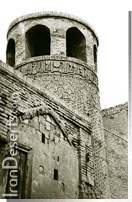 مناره میدان